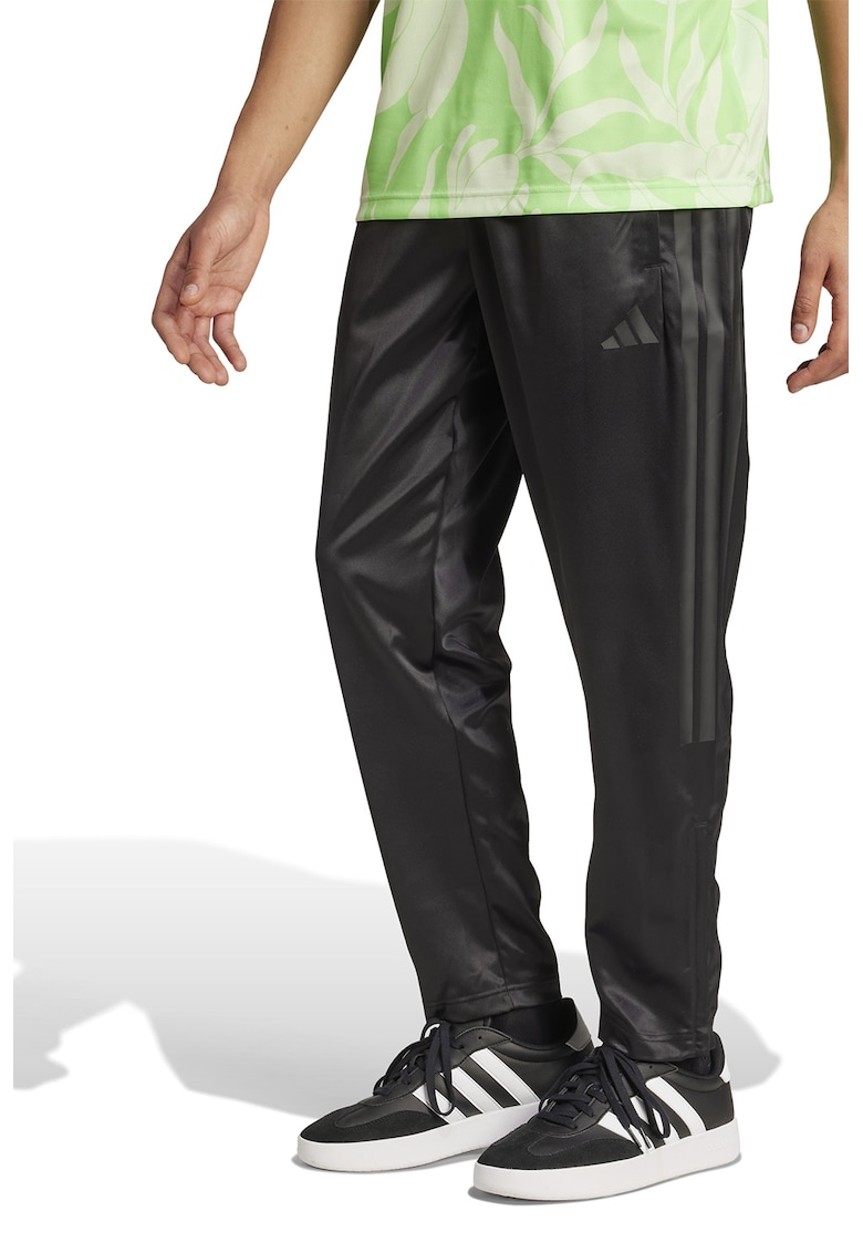 Pantaloni de trening cu logo si buzunare laterale