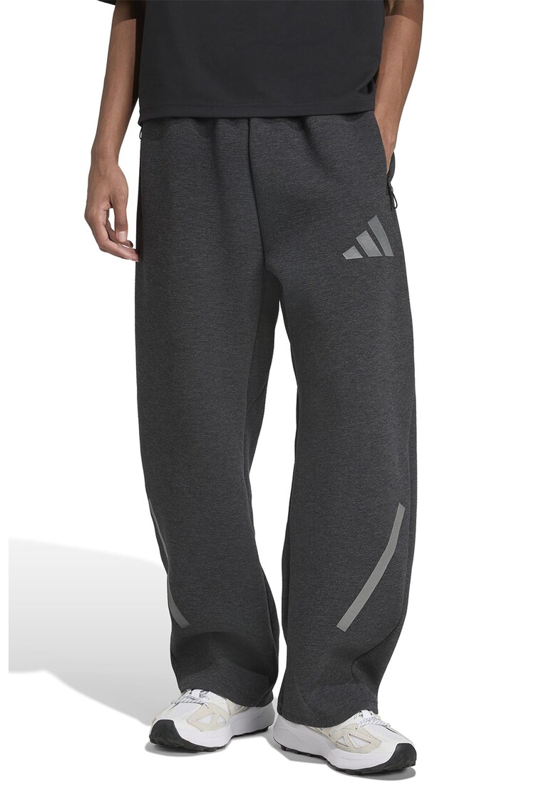 Pantaloni de trening cu buzunare laterale Z.N.E. - Gri inchis