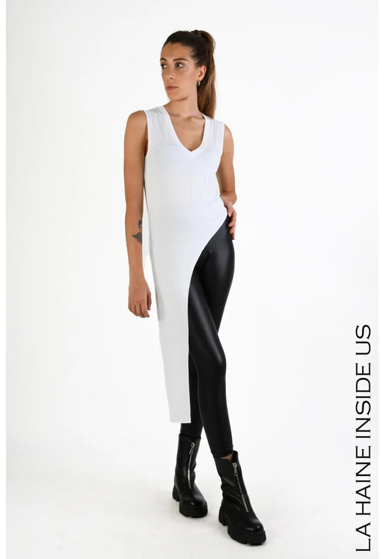 Tricou asimetric cu decolteu în V