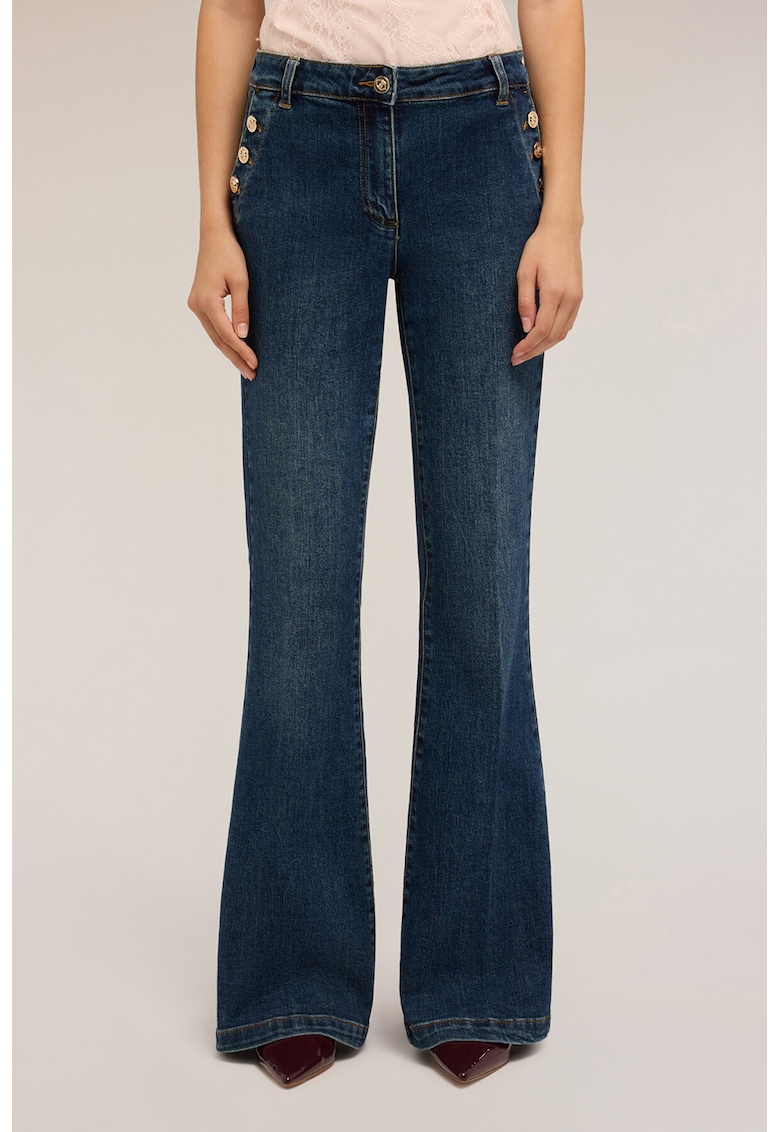 Blugi evazati cu nasturi laterali