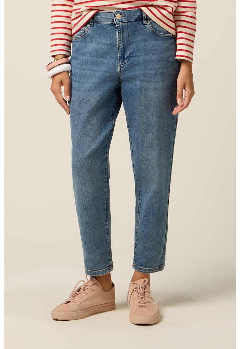 Blugi crop cu croiala conica