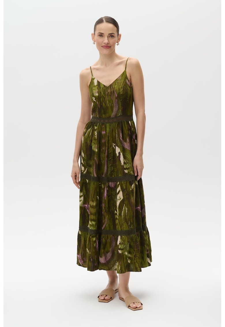 Rochie cu decolteu in V si bretele subtiri