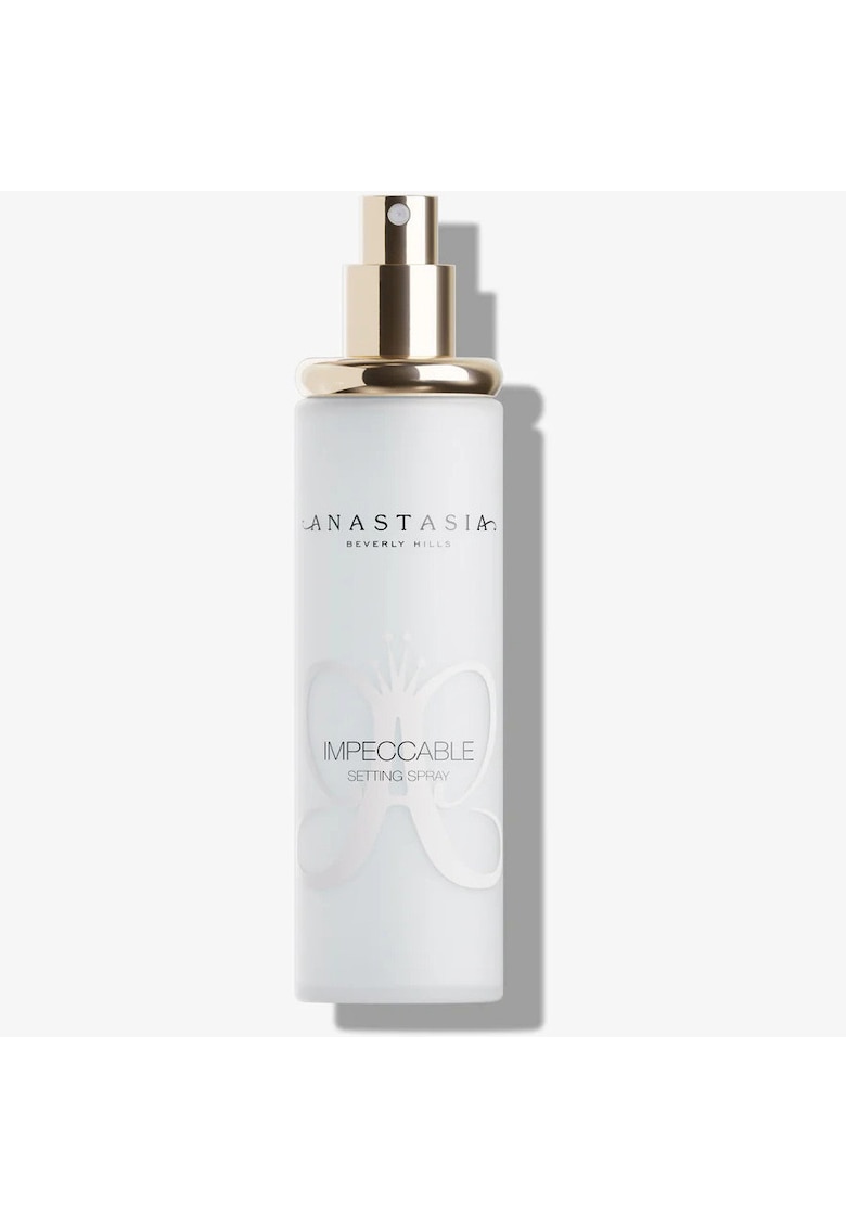 Spray pentru fixarea machiajului Impeccable Blurring Matte