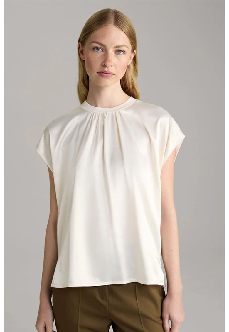 Tricou satinat cu guler rotund Tricou satinat cu guler rotund