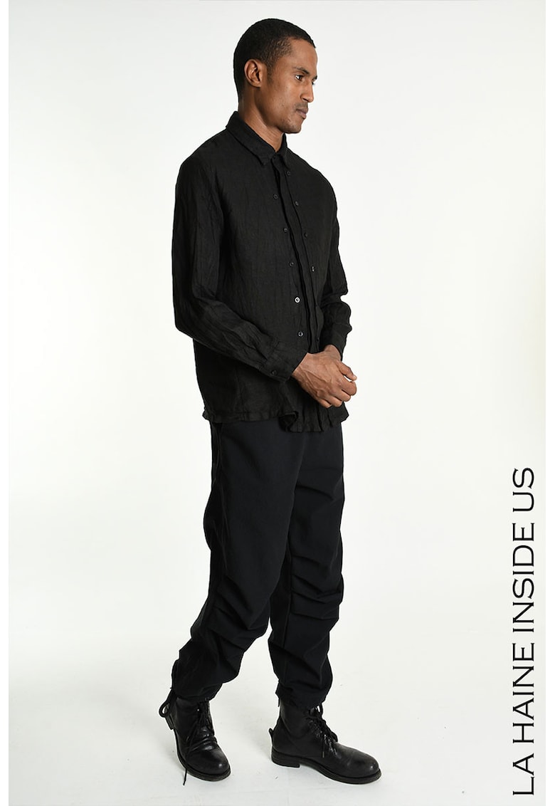 Cămașă cu trei rânduri de nasturi pe partea frontală