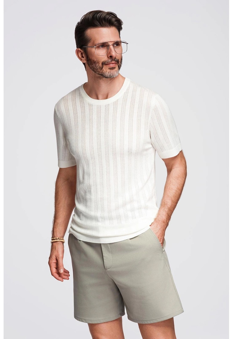 Tricou cu decolteu rotund si aspect perforat Tricou cu decolteu rotund si aspect perforat