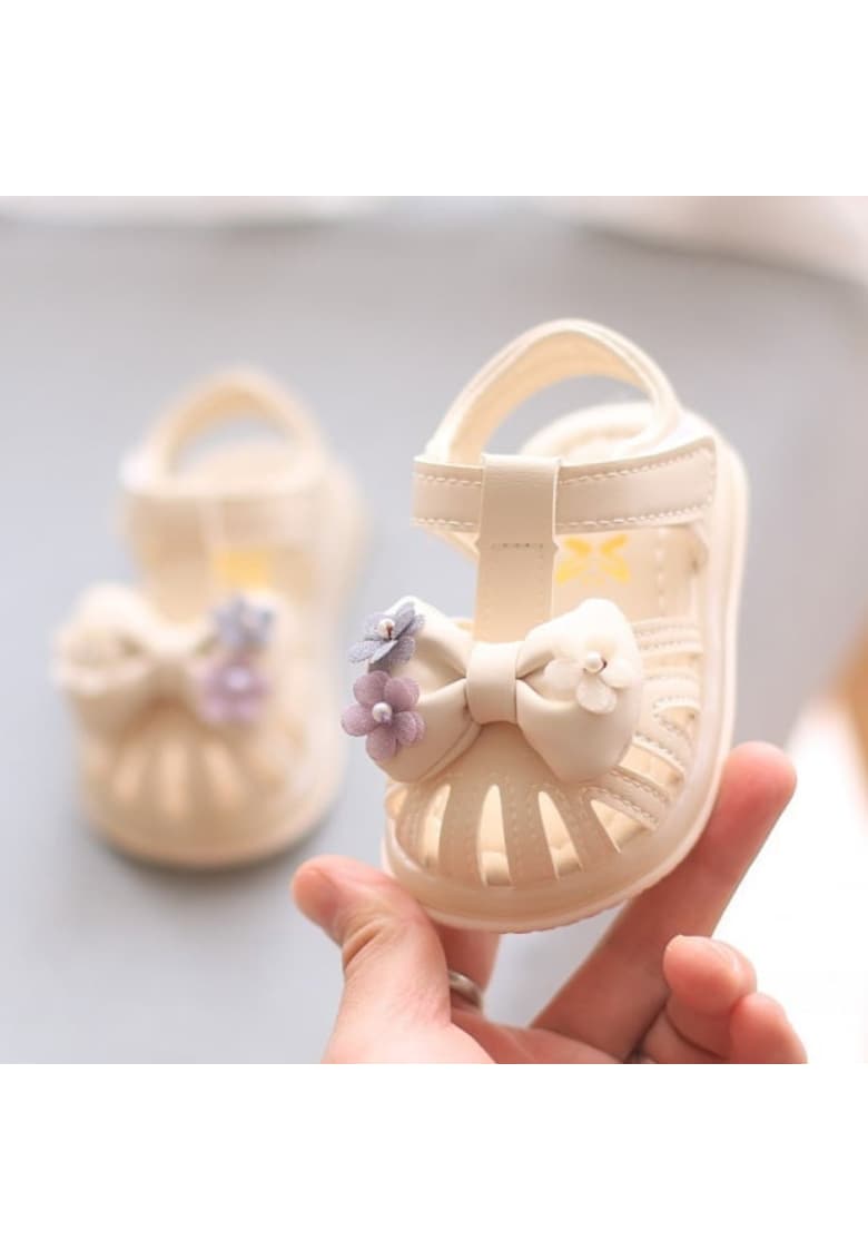 Sandale Model AL cu fundita 3D si floricele aplicate - Piele ecologica - Fete