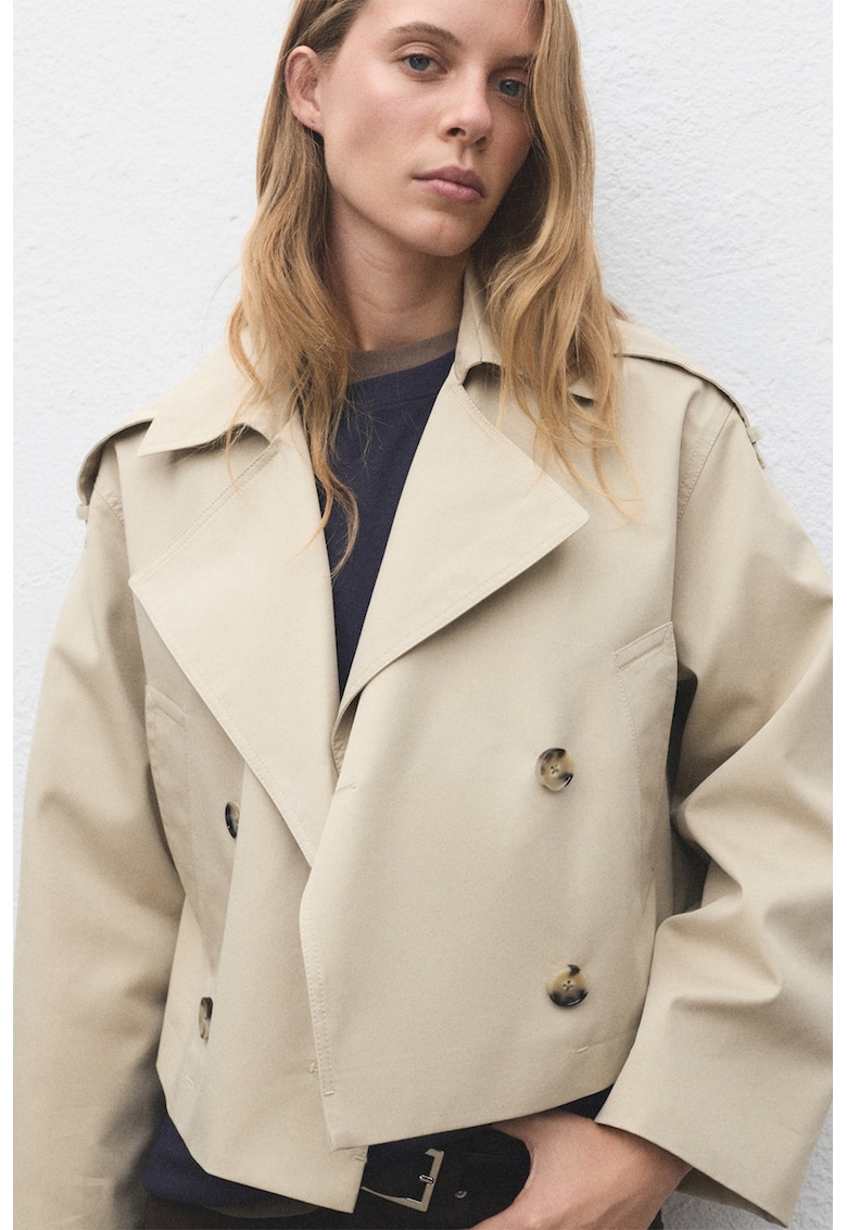 Trenci cu doua randuri de nasturi