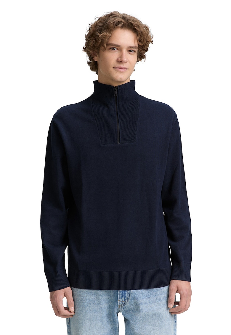 Pulover cu fenta cu fermoar