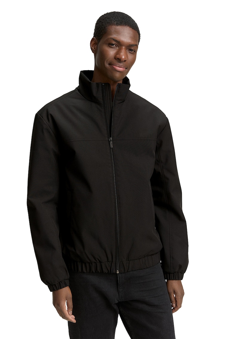 Jacheta cu guler mediu si fermoar