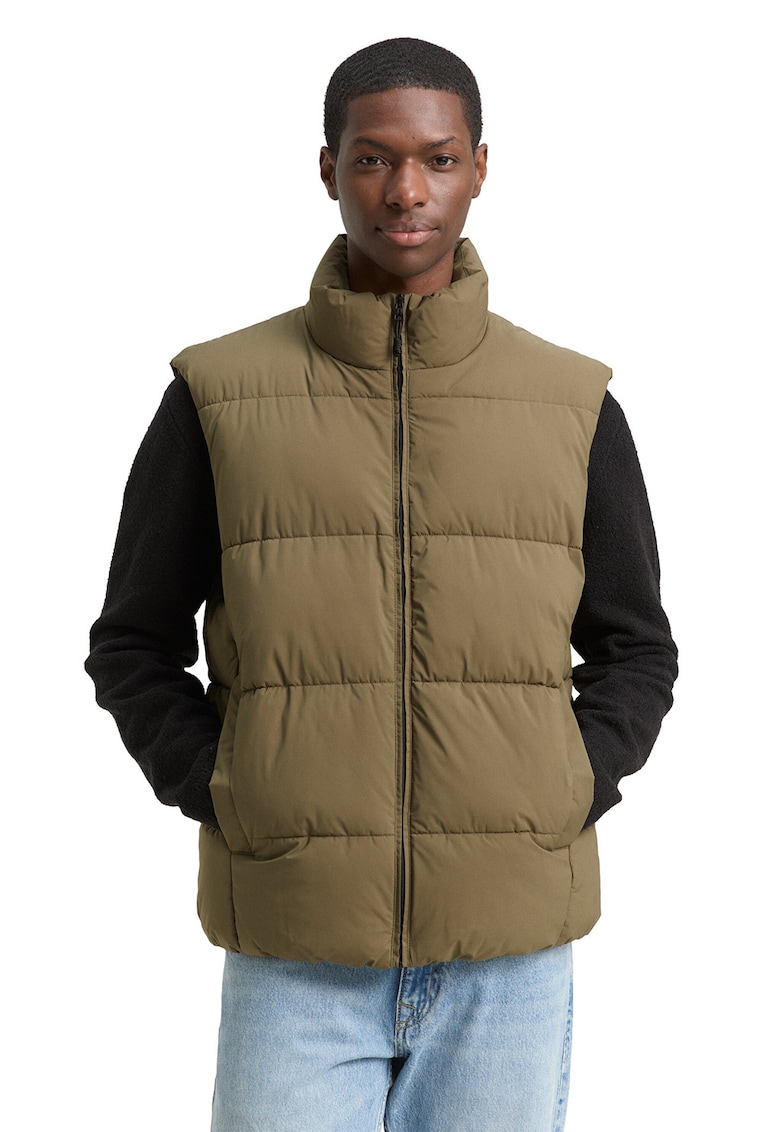 Vesta matlasata cu buzunare laterale