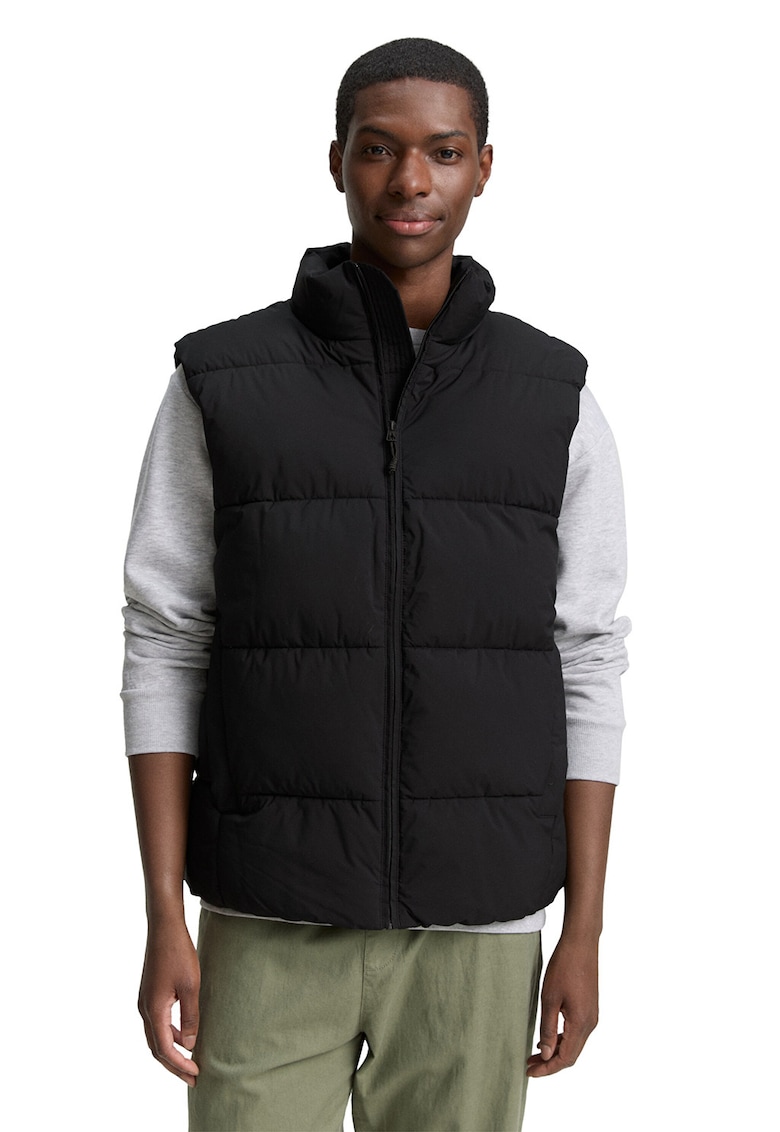 Vesta matlasata cu buzunare laterale