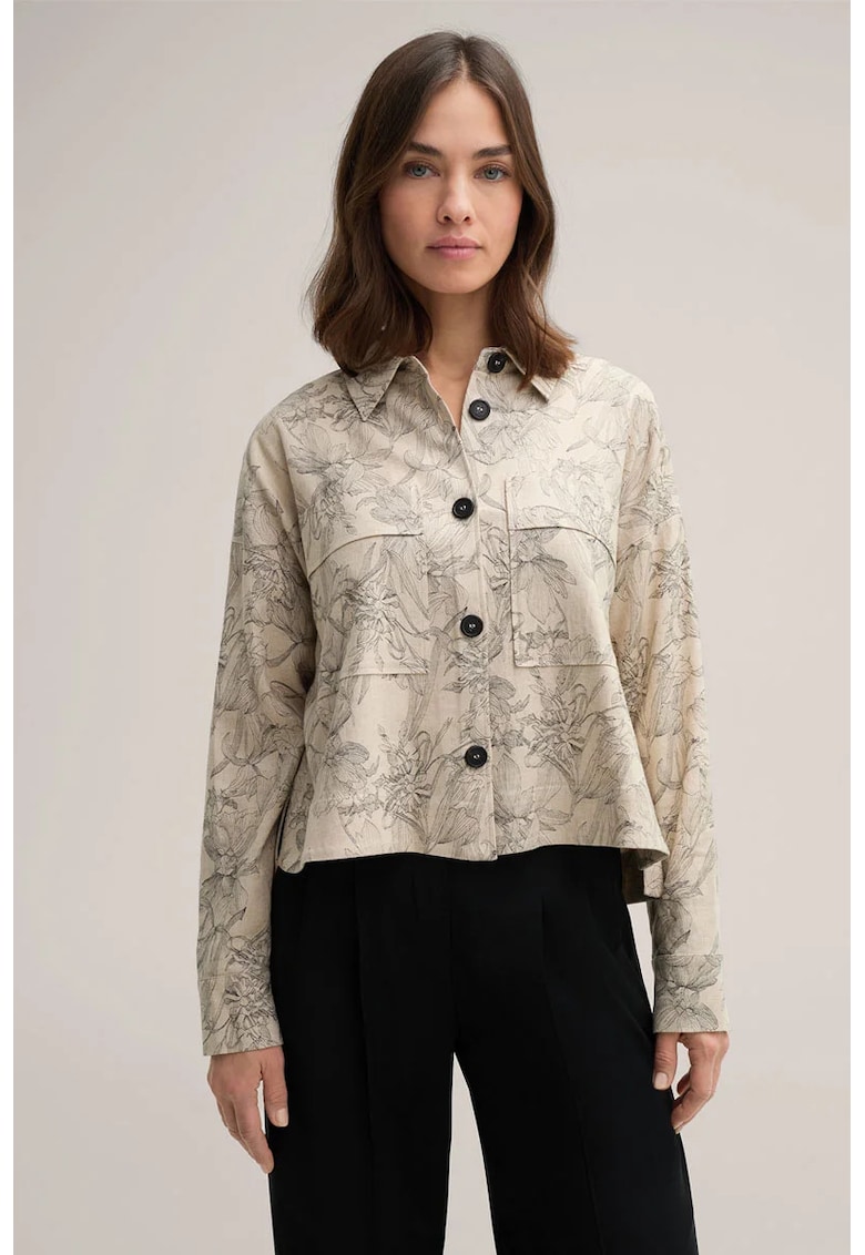 Cămașă cu buzunare frontale și imprimeu floral