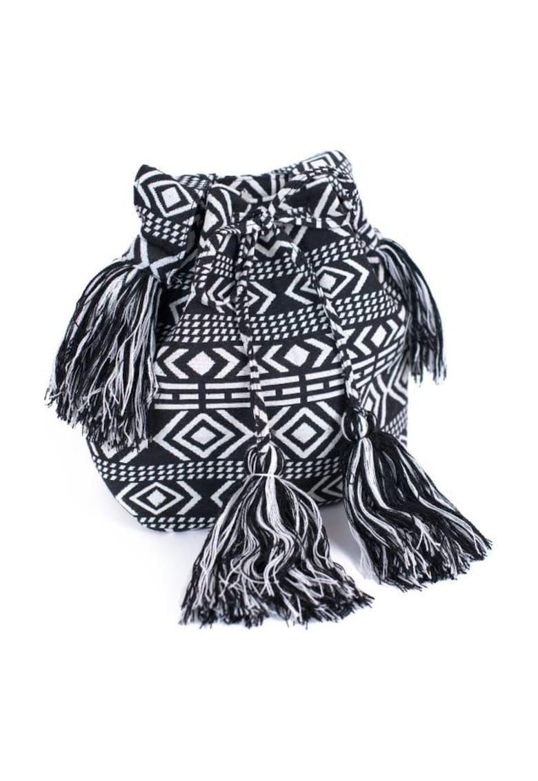 Geanta dama model Bohemian Rhapsody - dimensiune unica - cu franjuri si trei compartimente Geanta dama model Bohemian Rhapsody - dimensiune unica - cu franjuri si trei compartimente