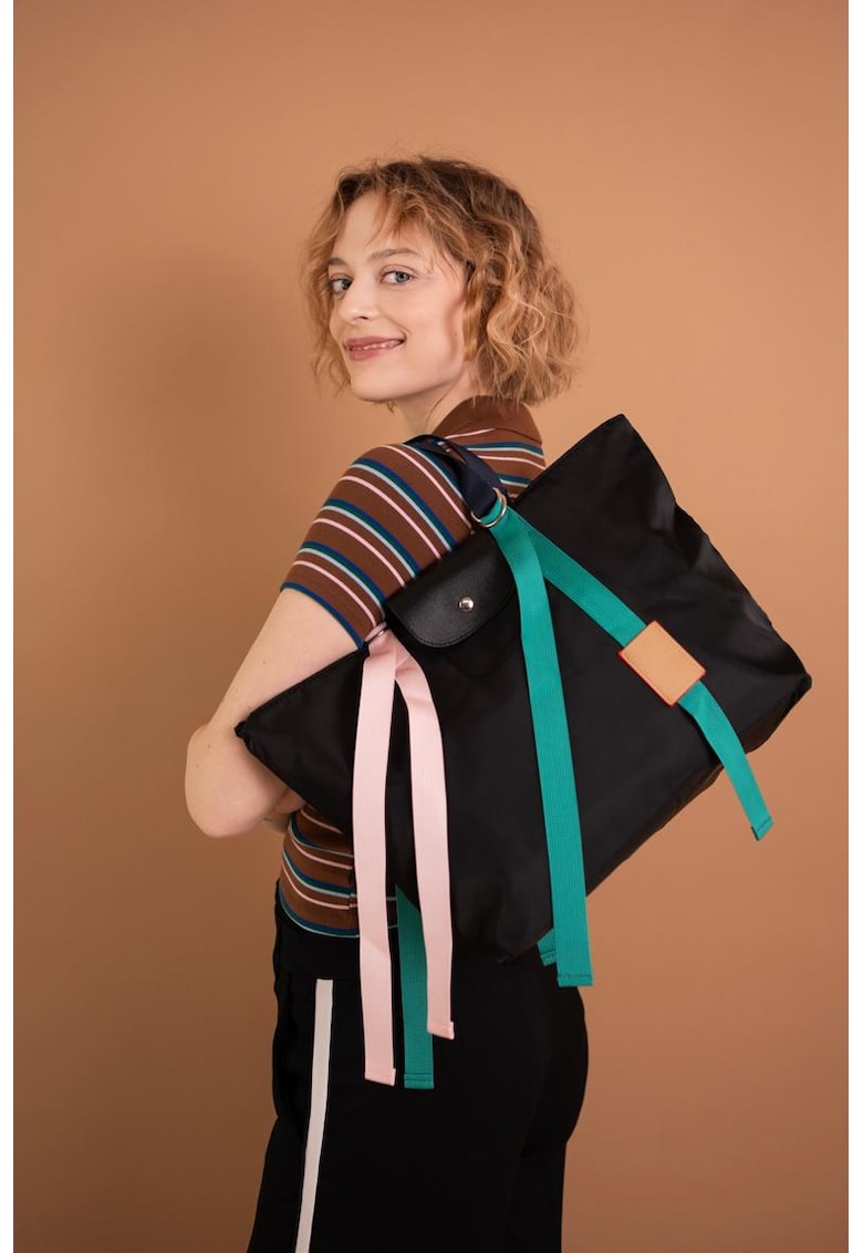 Geanta dama Amaris - neagra - material hidrofob - dimensiune One Size Geanta dama Amaris - neagra - material hidrofob - dimensiune One Size