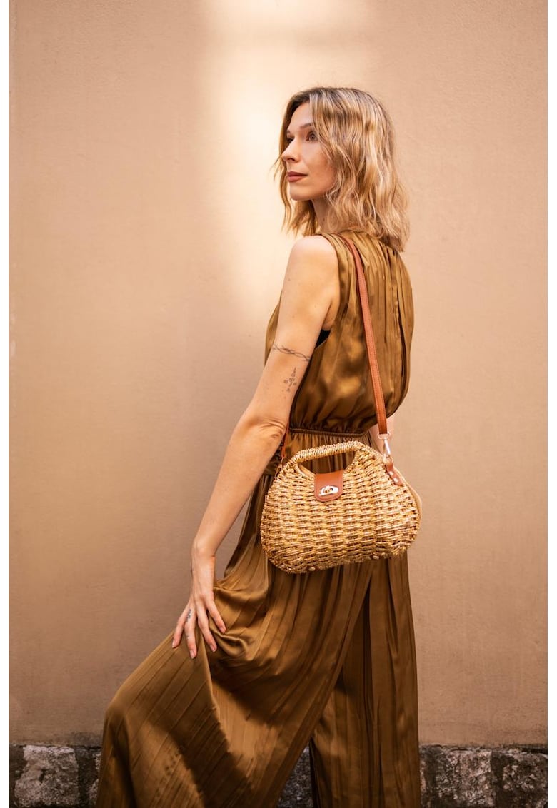 Geanta dama Sheila - bej - detalii aurii - dimensiune unica Geanta dama Sheila - bej - detalii aurii - dimensiune unica