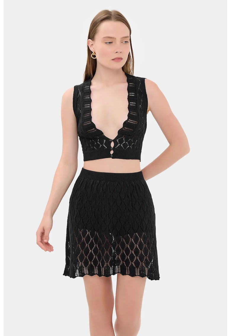 Compleu dama - fara maneci - talie inalta - decolteu adanc - negru - tricot -