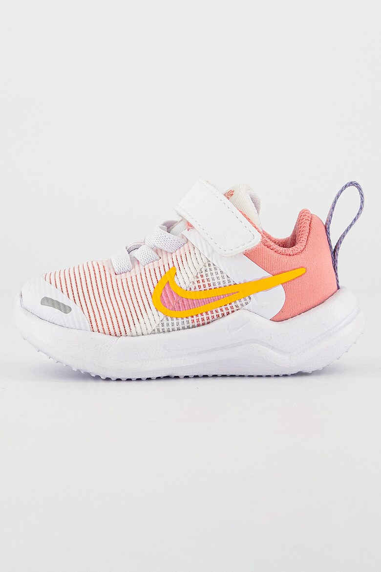  Nike Мрежести спортни обувки Downshifter 12 с еко кожа 
