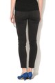 Vero Moda Blugi slim fit Femei