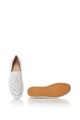 UGG Pantofi slip-on din piele cu design perforat Cali Femei