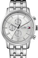 Tommy Hilfiger Chrono karóra fémszíjjal férfi