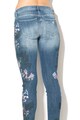 GUESS JEANS Mintás skinny fit farmernadrág hímzéssel női