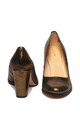 Clarks Кожени обувки Kaylin Cara с металически ефект Жени