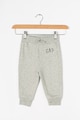 GAP Pantaloni sport cu captuseala de fleece si logo brodat Baieti