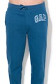 GAP Pantaloni sport cu captuseala din material fleece si broderie logo Barbati