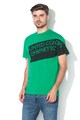 United Colors of Benetton Tricou cu decolteu la baza gatului si imprimeu logo Barbati