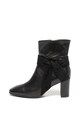 Karen Millen Botine de piele cu aplicatie funda Florence Femei