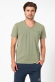 Jack & Jones Tricou regular fit cu buzunar pe piept Wayn Bla Barbati