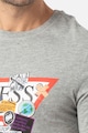GUESS JEANS Kerek nyakú logómintás póló felirattal férfi