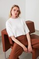Trendyol Pulover crop din tricot fin cu maneci cazute Femei