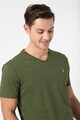 Polo Ralph Lauren Tricou slim fit cu decolteu in V si broderie logo discreta Barbati