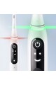 Oral-B Periuta de dinti electrica  iO8 cu Tehnologie Magnetica si Micro-Vibratii, Inteligenta artificiala, Display led interactiv, Senzor de presiune Smart, Timer vizibil, 6 moduri, 1 capat, Suport rezerve, Incarcator magnetic, Trusa de calatorie Femei