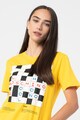 Love Moschino Tricou cu imprimeu cu cuvinte incrucisate Femei