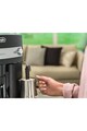 DeLonghi Espressor automat De'Longhi Magnifica ESAM 3000.B, Sistem manual de spumare, Rasnita cu 13 setari, 1450W, 15 bar, 1.8 l, Negru Femei