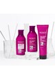 Redken Set pentru ingrijirea delicata a parului vopsit  Magnetics: Sampon, 300 ml + Masca, 250 ml + Balsam, 50 ml Femei