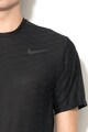 Nike Спортна тениска за бягане с перфориран дизайн Мъже
