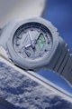 Casio Овален часовник G-Shock с хронограф Жени