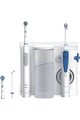 Oral-B Set irigator bucal  Oral Health Center + Periuta de dinti electrica Pro Series 1, 5 program de presiune, 1 duza Oxyjet, 1 duza cu jet de apa, Curatare 3D, 2 capete, Alb Femei