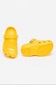 Crocs Saboti slingback cu aspect lacuit Fete