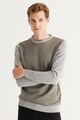 AC&Co Kerek nyakú pulóver colorblock dizájnnal férfi