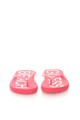 GUESS Papuci flip-flop fucsia cu model text Femei