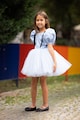 EMMA concept wear Разкроена рокля с бухнали ръкави Момичета